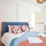 Aroeira With Heated Pool By Golf Course, And Lisbon * Aroeira (Setubal)