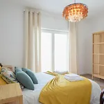 Aroeira With Heated Pool By Golf Course, And Lisbon Villa