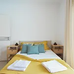 Villa Aroeira With Heated Pool By Golf Course, And Lisbon