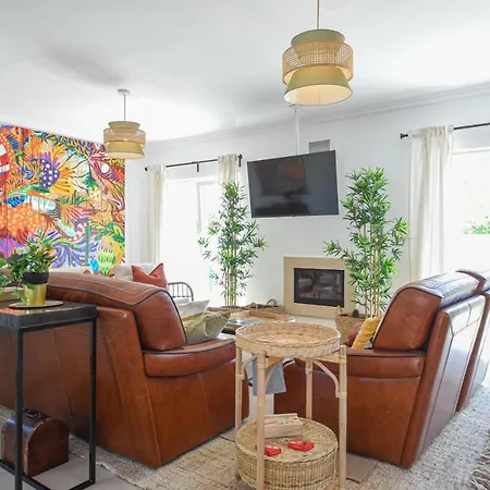 Villa Aroeira With Heated Pool By Golf Course, And Lisbon *