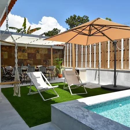 Aroeira With Heated Pool By Golf Course, And Lisbon *