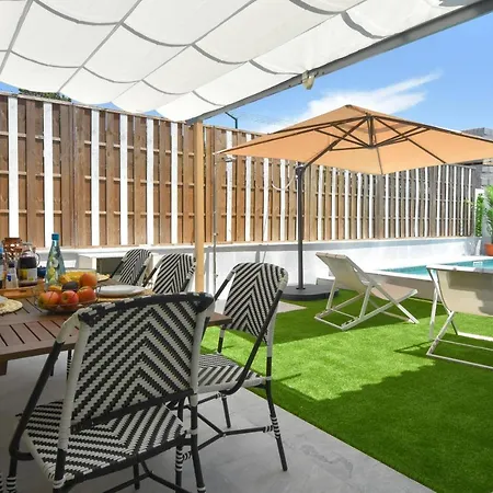 Aroeira With Heated Pool By Golf Course, And Lisbon *